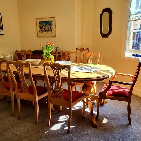 Holiday home 50a Petergate