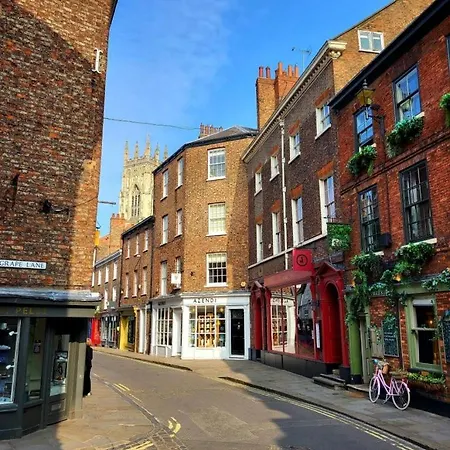 50a Petergate *