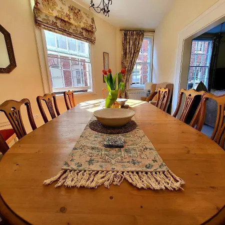 50a Petergate *